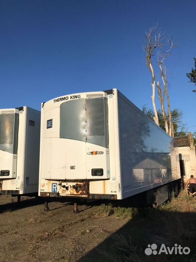 Полуприцеп рефрижератор Krone SD, 2011