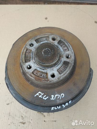 Ступица задняя правая в сборе Renault Fluence