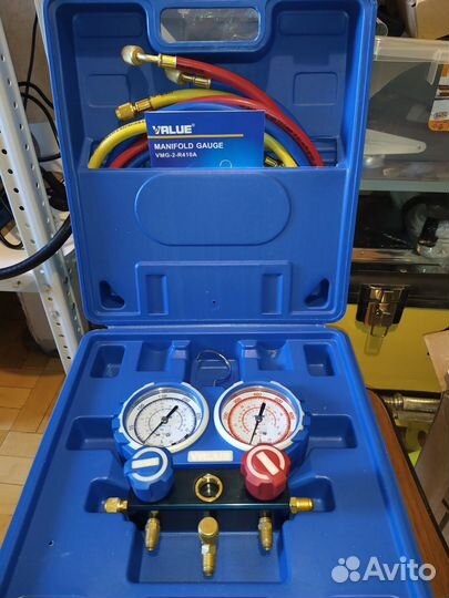 Вакуумный насос Value 215N + коллектор VMG-2-R410A