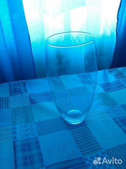 Продам вазу для цветов