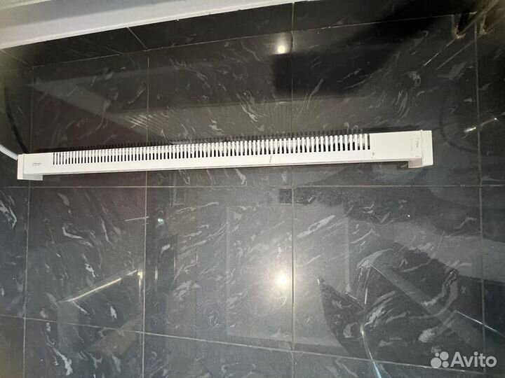 Плинтусный обогреватель