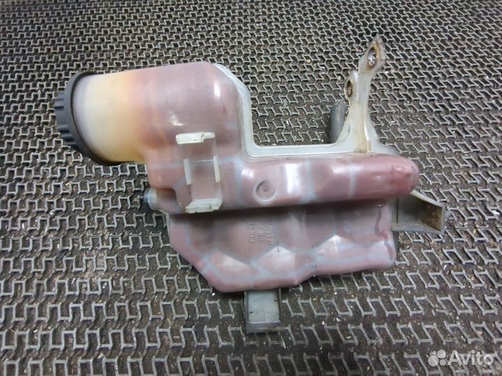 Бачок расширительный Land Rover Discovery 3, 2005