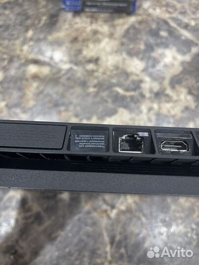 Sony PS4 slim + Fifa23/UFC4/A Way out и другие