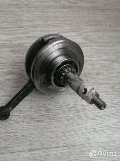 Коленвал на скутер