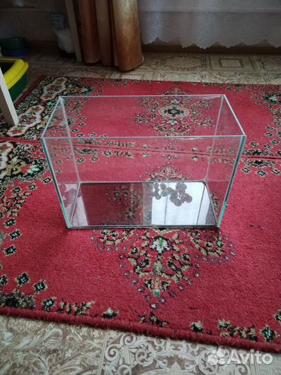 Аквариум для рыбок б/у