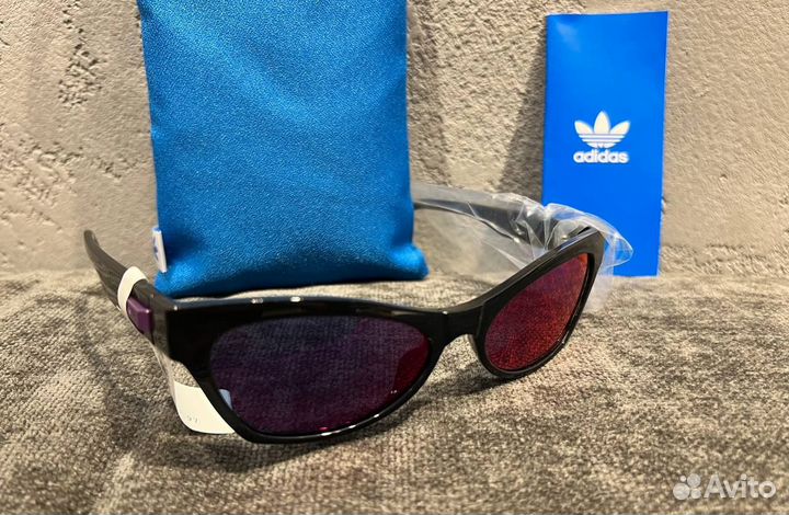 Солнцезащитные очки Adidas Originals новые ориг