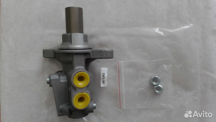 Главный тормозной цилиндр