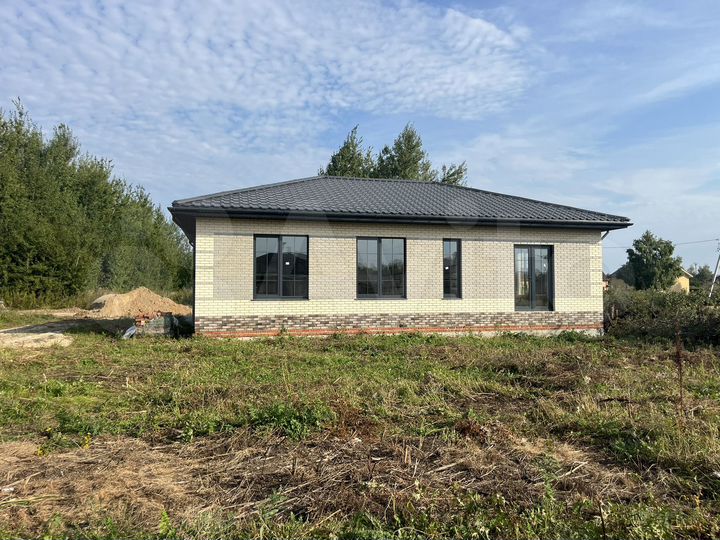 Дом 107 м² на участке 8 сот.