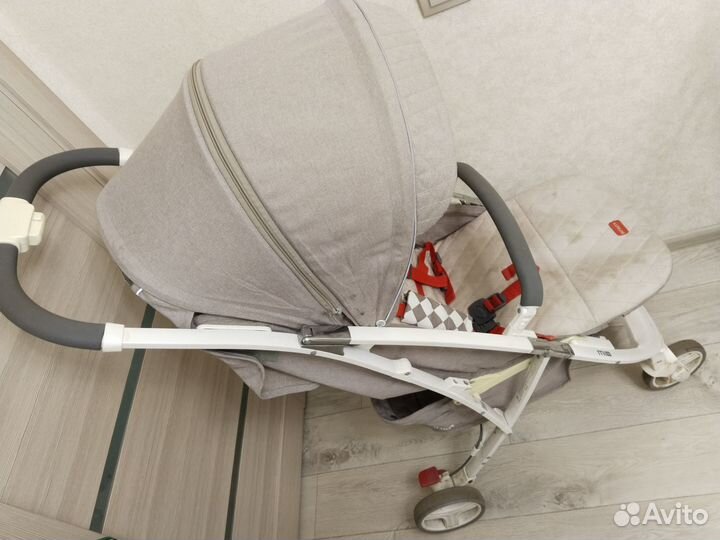 Продам детскую коляску