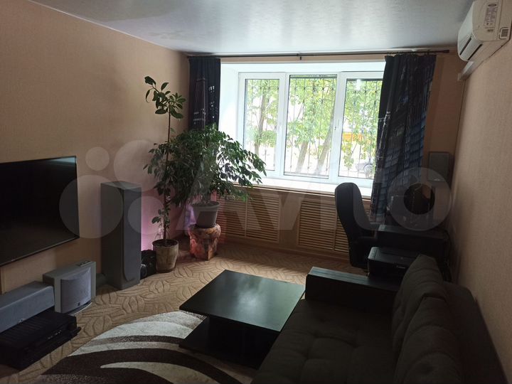 3-к. квартира, 59 м², 1/9 эт.