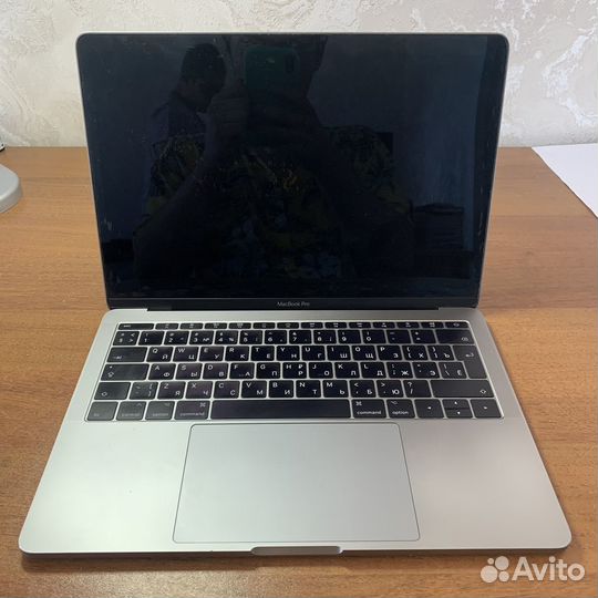 Ноутбук MacBook Pro 13 2017 Intel Core i5