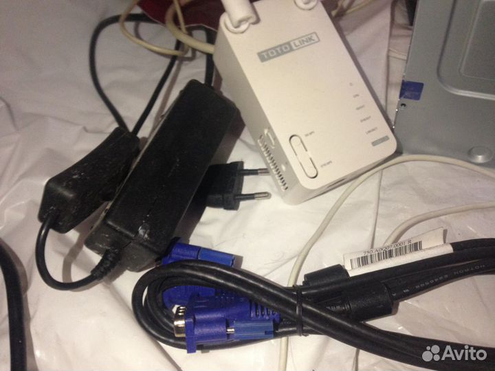 Кабель,адаптер,DVD,аккумулятор apple