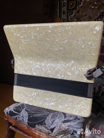 Продам аккардеон