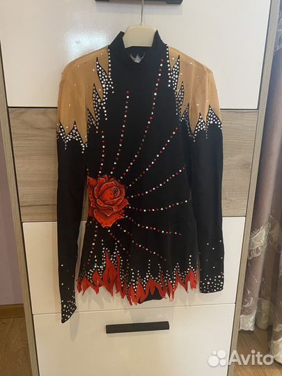 Костюм для художественной гимнастики