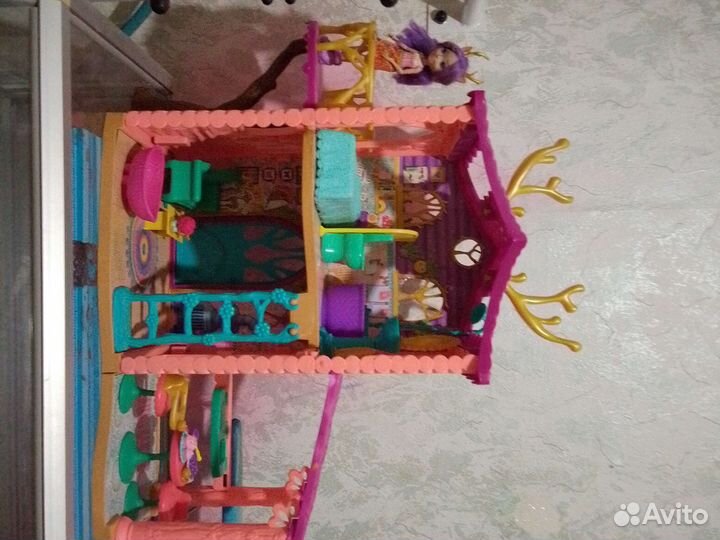 Домик энчантималс