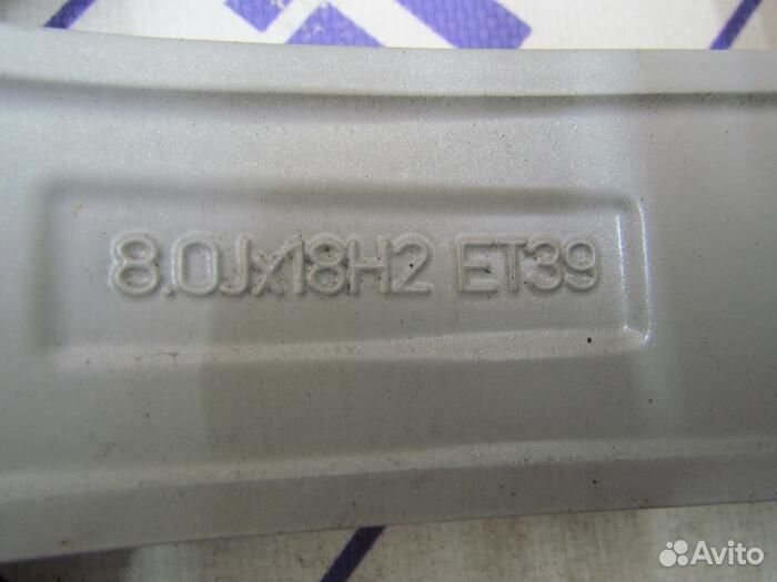 Диски Audi R18 Литые 5x112 J8 CH