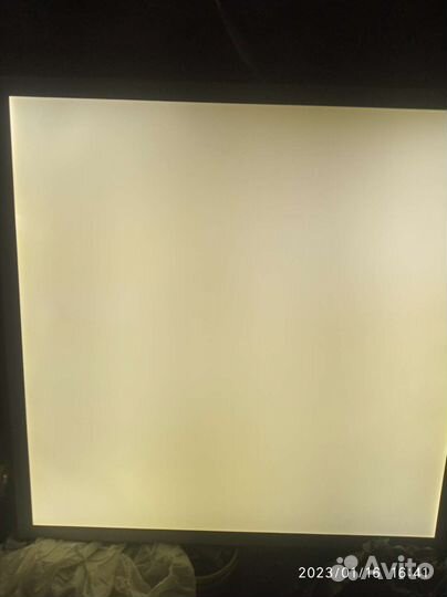 Светильники потолочные диодные б/у