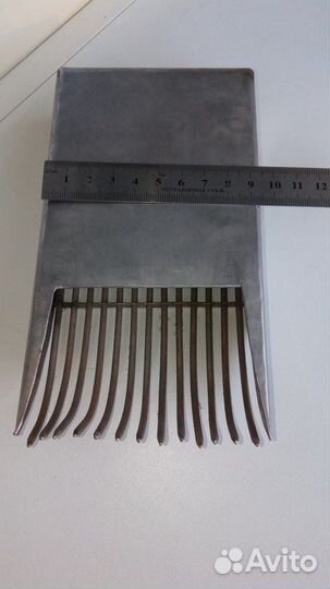 Комбайн для сбора лесных ягод, клюквы, брусники