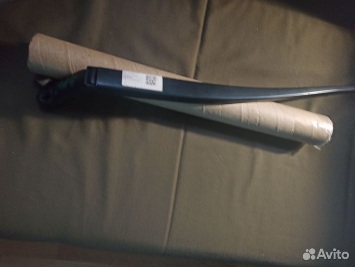 Поводок стеклоочистителя