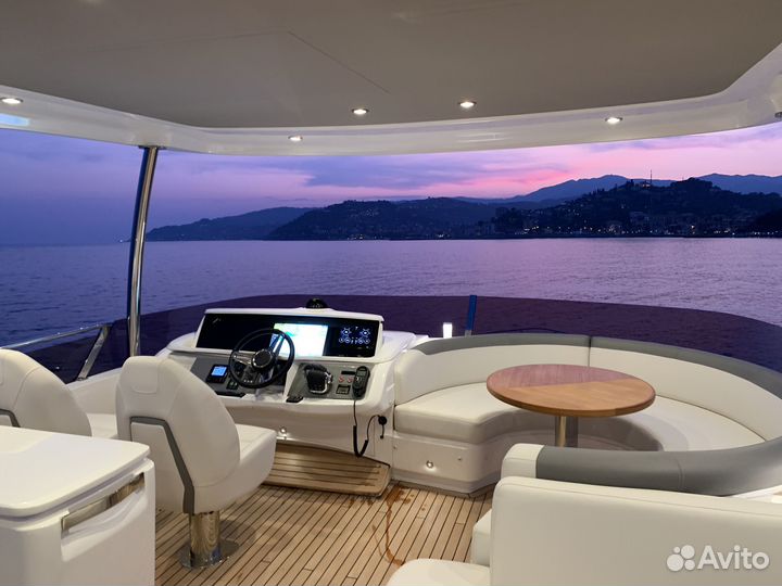 Моторная яхта Princess F62 2019 г.в