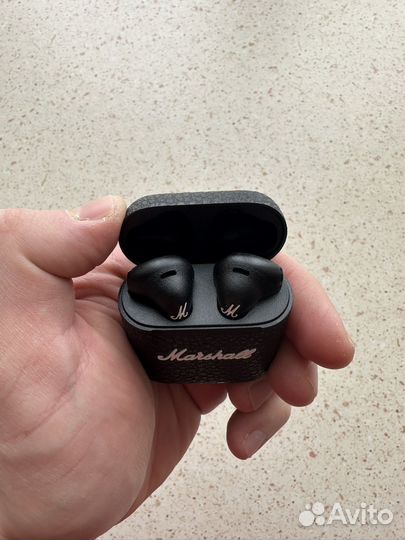 Беспроводные наушники Marshall Minor III