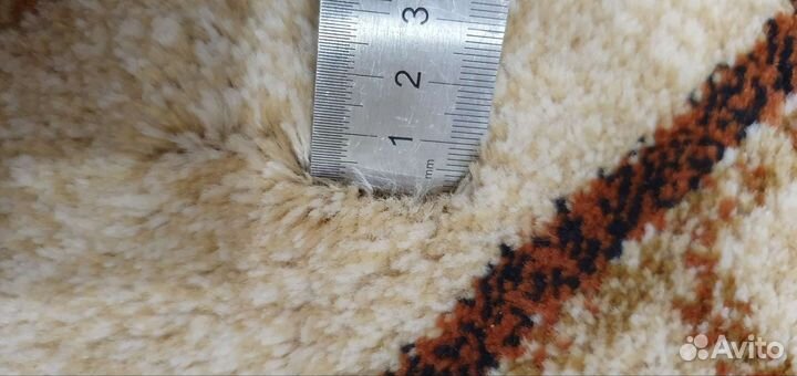Ковер шерстяной