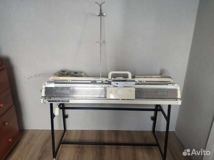 Вязальная машина Silver Reed SK840/SRP60N