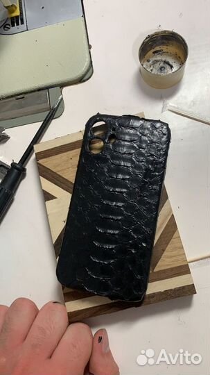 Изделия из кожи Питона