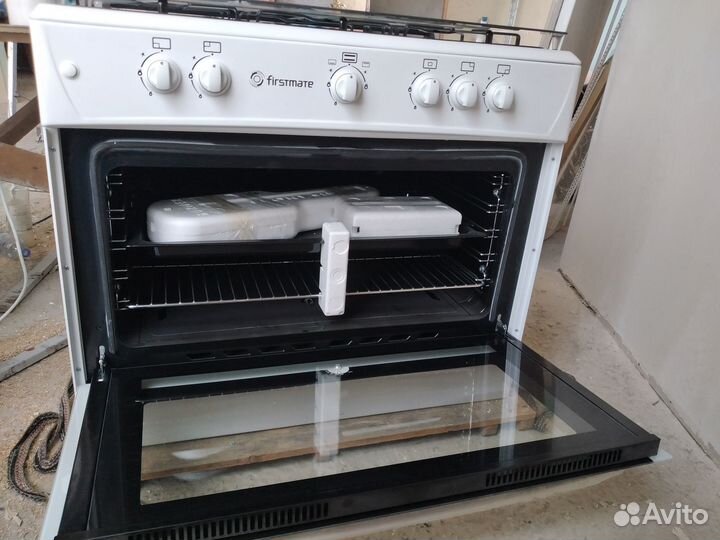 Газовая плита новая