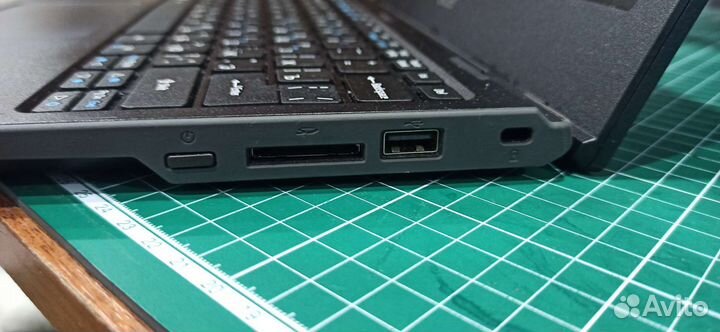 Ноутбук acer travelmate b1