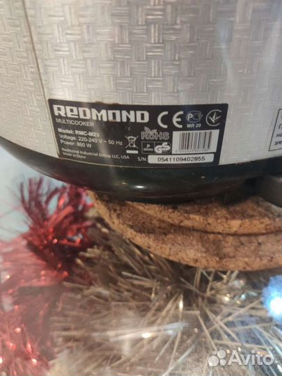 Мультиварка Redmond RMC-M23
