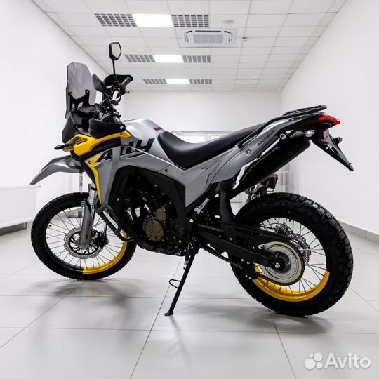 Мотоцикл Voge 300 Rally Yellow