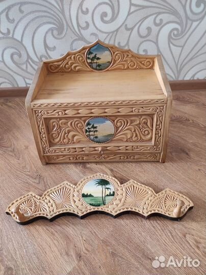 Хлебница деревянная