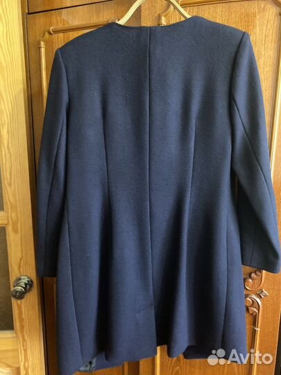 Пальто женское демисезонное 46 размер