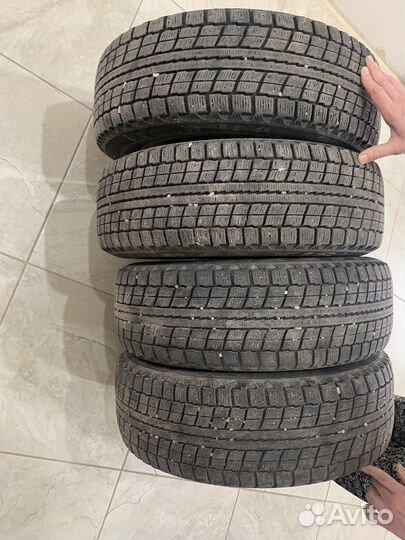 Колеса зимние maxxis Presa Ise r14 175/65
