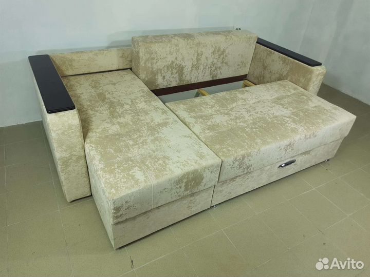 Угловой диван