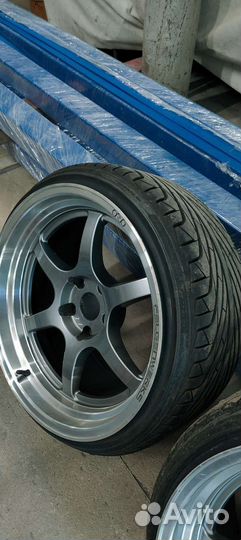 Разноширокие диски 9.5/10.5j 18