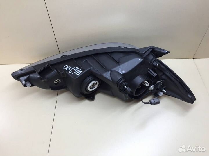 Фара левая Toyota Camry V30 2001-2006