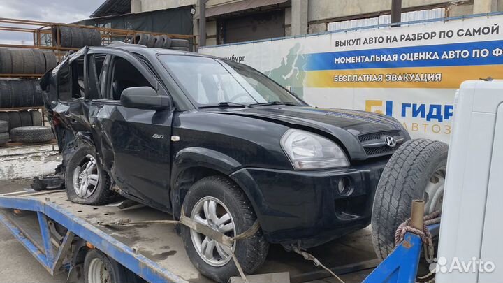 Патрубок воздушного фильтра Hyundai Tucson (JM) 28139-2E000