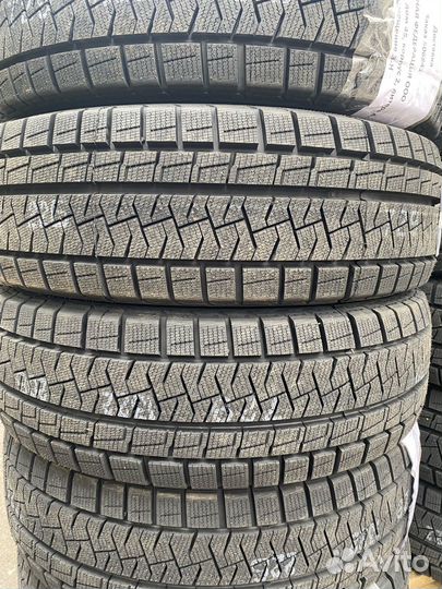 Pirelli Formula Ice FR 185/65 R15