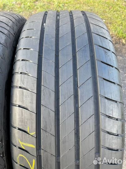 Bridgestone Turanza T005 235/55 R18