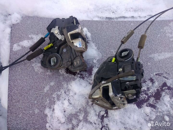 Камри 40 замок дверной