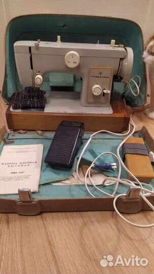 Швейная машина Чайка 132м рабочая