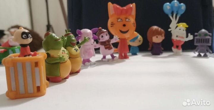 Игрушки из киндера и не только