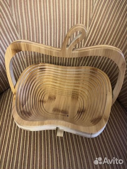 Фруктовница ваза деревянная