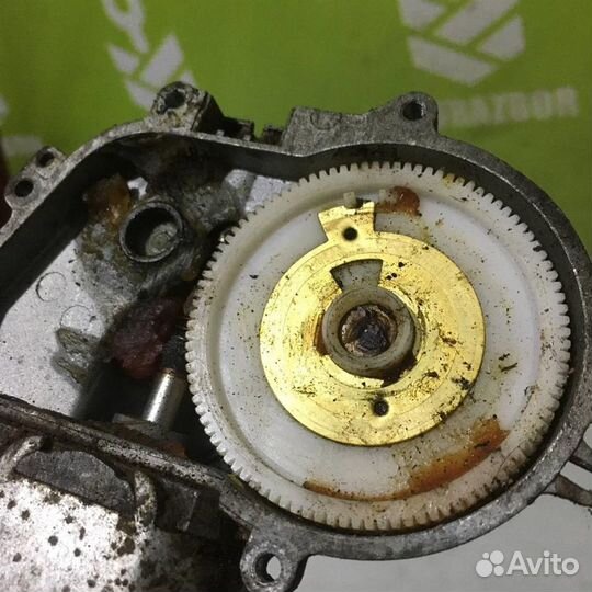 Моторчик стеклоочистителя задний Пежо 307