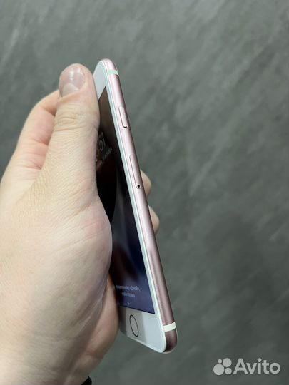 iPhone 7, 32 ГБ
