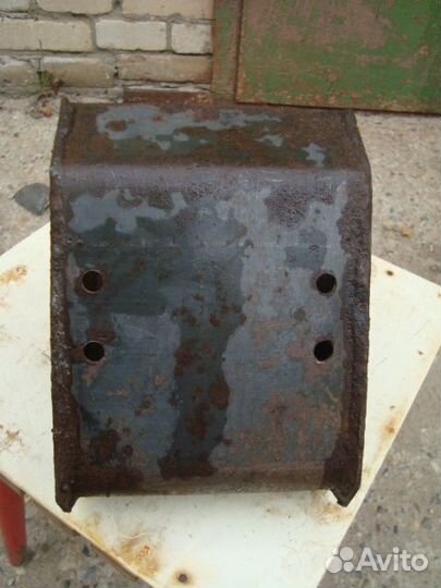 Противооткатный упор-башмак