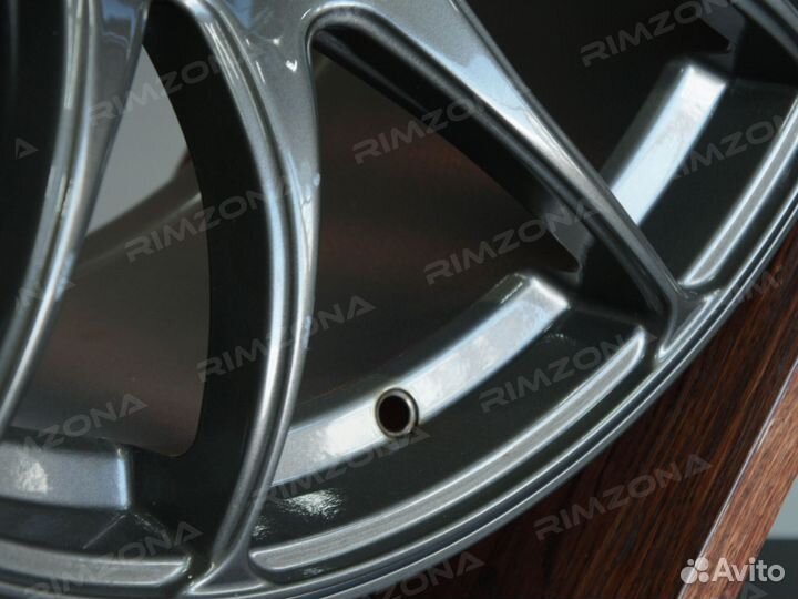 Литые диски R18 для Volkswagen. Арт2212