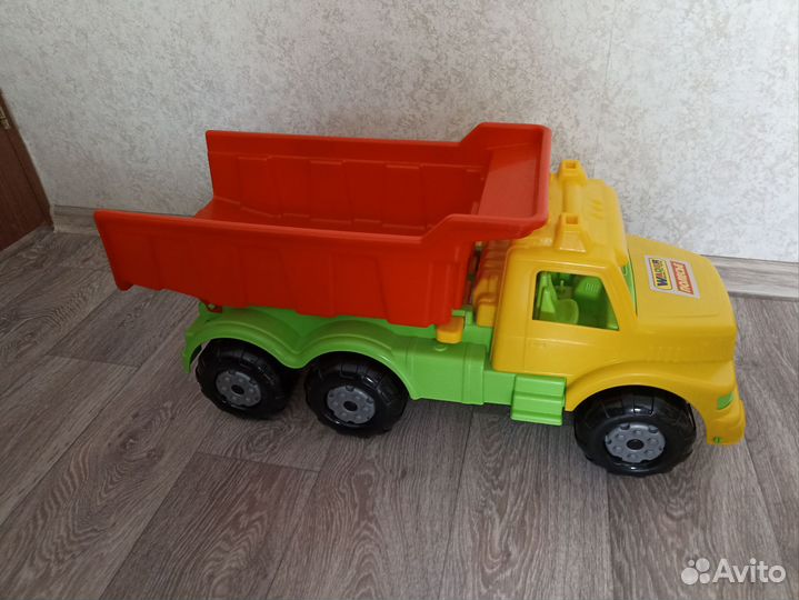 Развивающий автомобиль